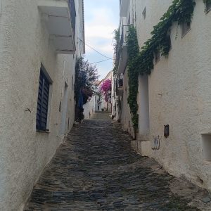 Cadaques pueblo portada cuadrada