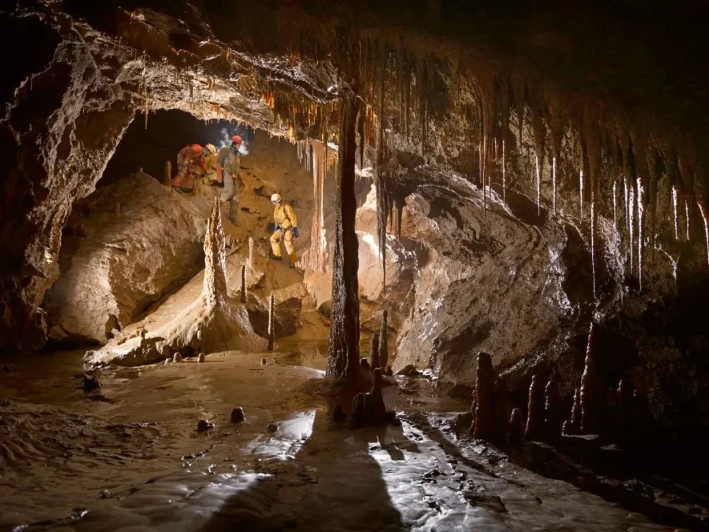 cueva_mas_profunda_del_mundo_