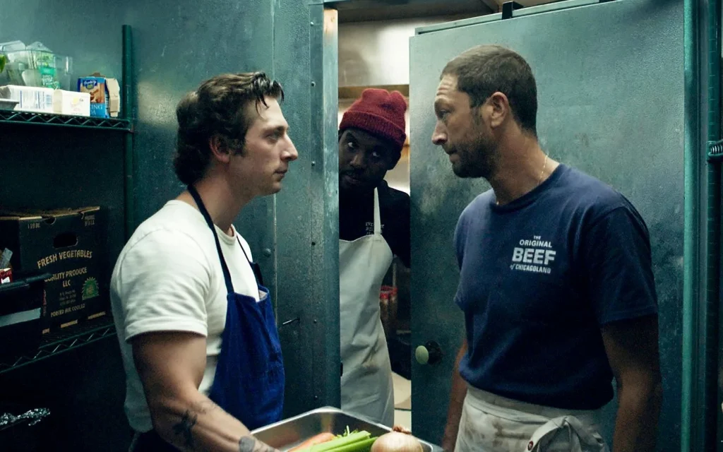 The bear fotograma dentro de la nevera