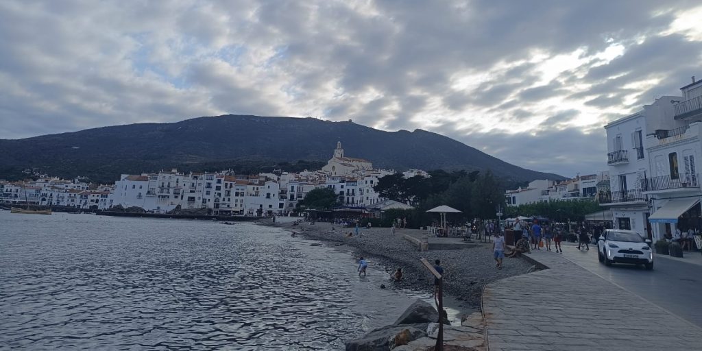 Pueblo de pecadores Cadaques