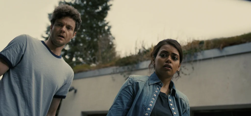 la acompañante personajes